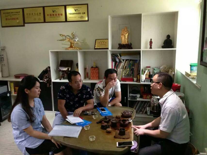 轉型做家裝，從加盟油漆代理開始