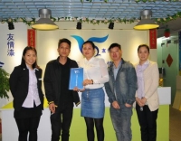 有夢就要去行動---汕尾客戶簽約友情漆