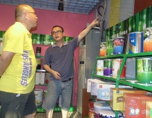 友情漆探索新模式開創新格局